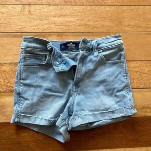 Hollister Women's Light Wash Jean Shorts